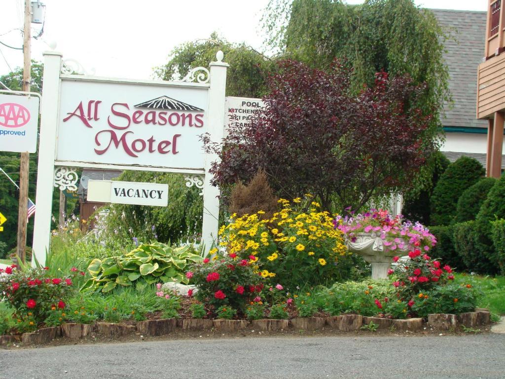 All Seasons Motel Ludlow Exterior photo